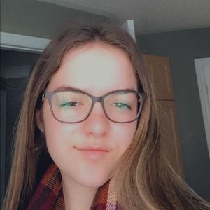 Meet your Posher, Amélie